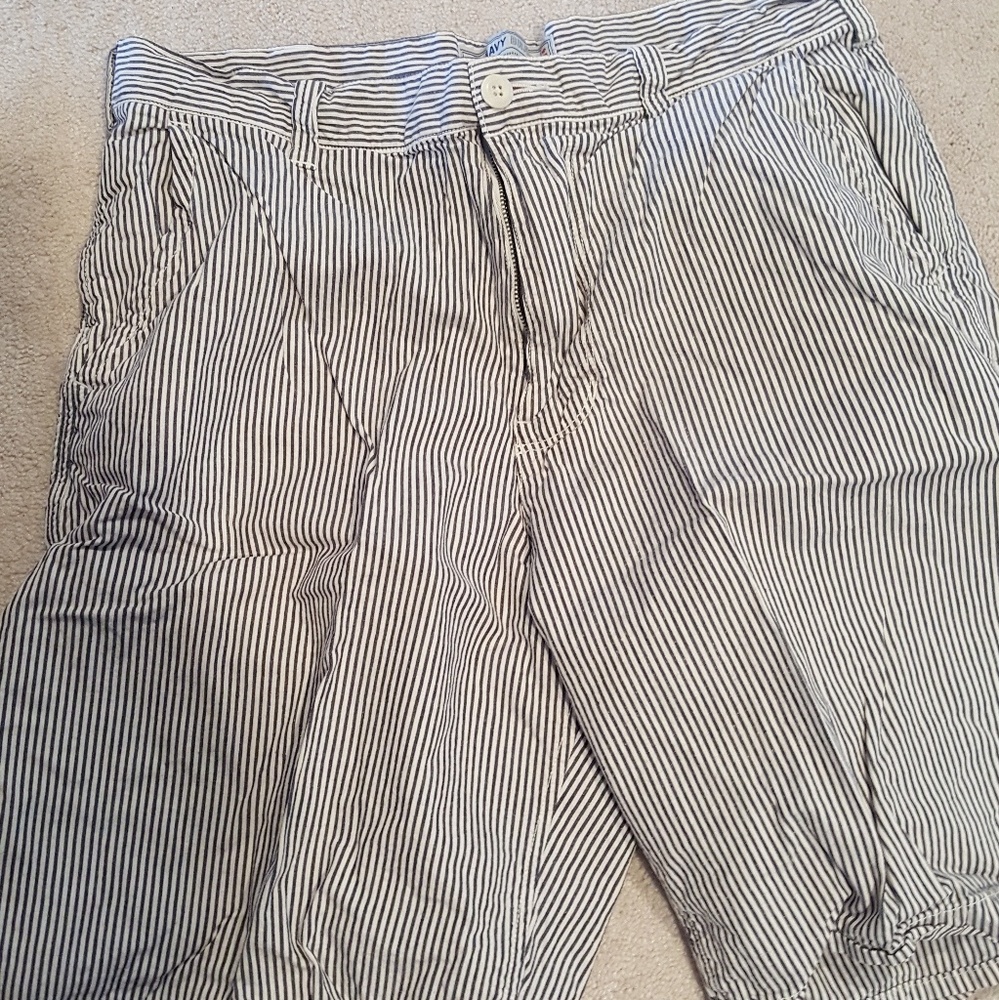 Shorts - Picture 2 of 2